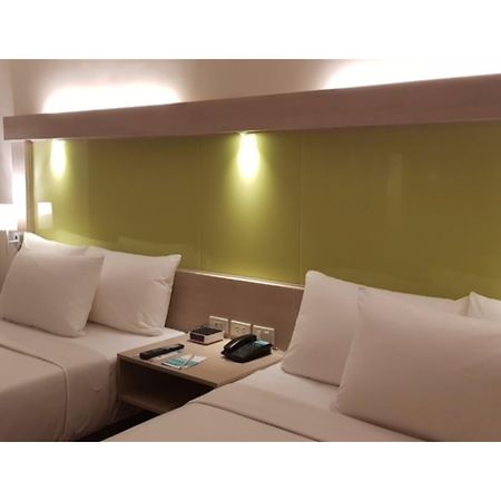 Microtel Inn & Suites By Wyndham San Fernando San Fernando  Exteriér fotografie