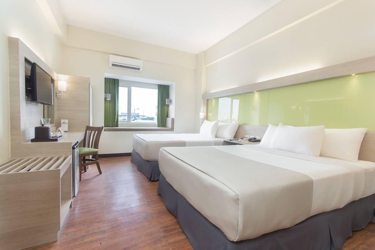 Microtel Inn & Suites By Wyndham San Fernando San Fernando  Exteriér fotografie